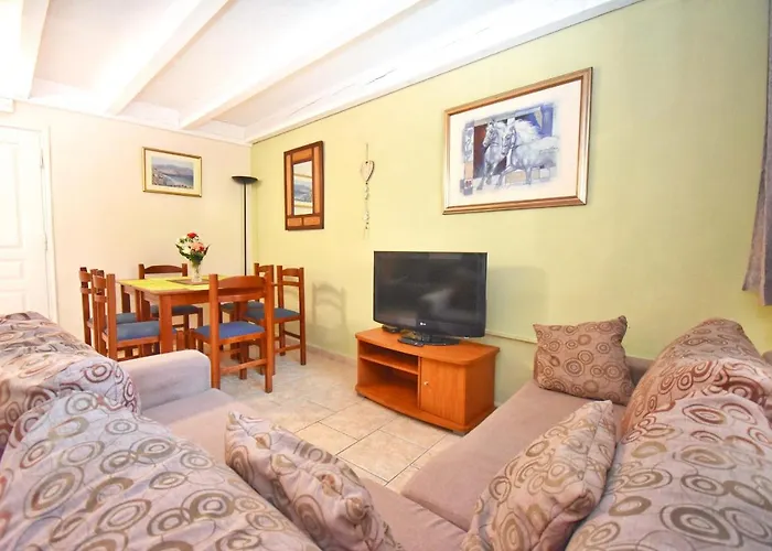 Mike's Apartamento Agios Gordios (Corfu)