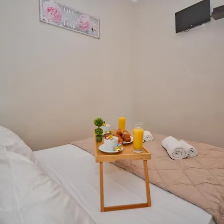 Mike's Agios Gordios (Corfu)