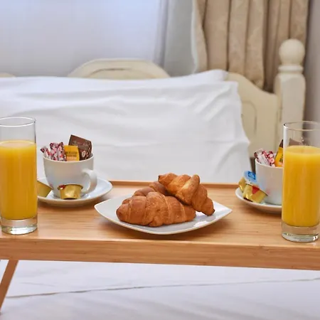 Mike's Agios Gordios (Corfu)